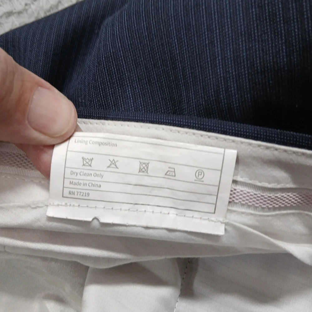 Joseph Abboud Dress Pants Mens‎ 40L Navy Blue Pinstripe 100% Wool Flat Front